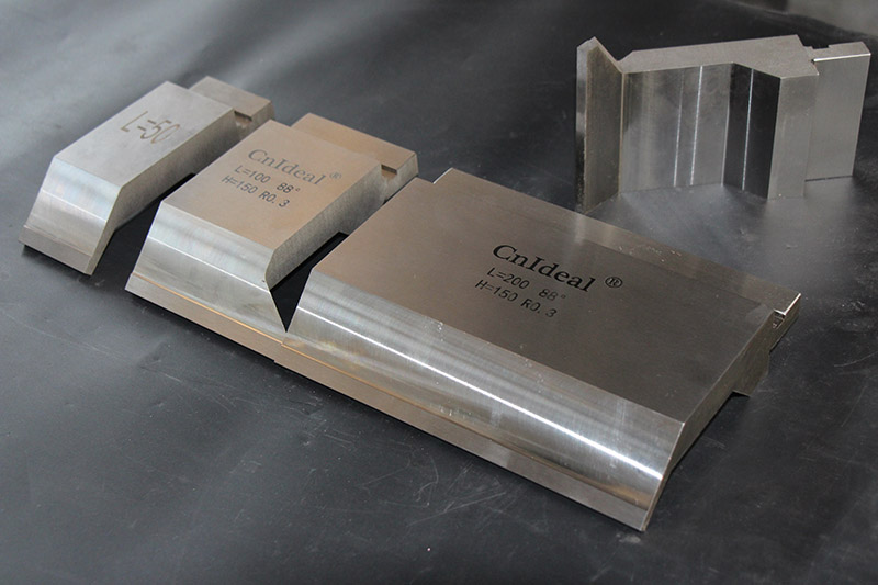 數(shù)控折彎機(jī)上模具